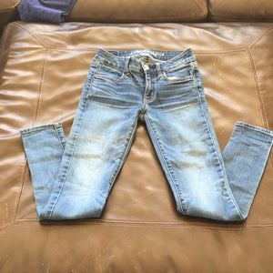 American Eagle Women’s Super Stretch Jeans